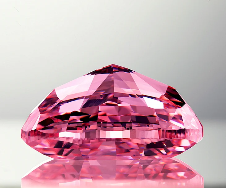 Алмаз Pink Star