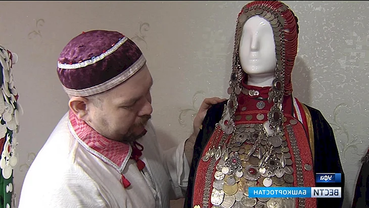 Башкирский головной убор женский