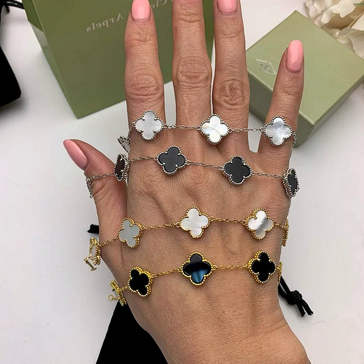 Браслет van Cleef