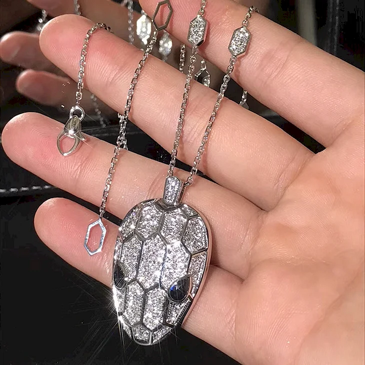 Bvlgari Serpenti колье змея