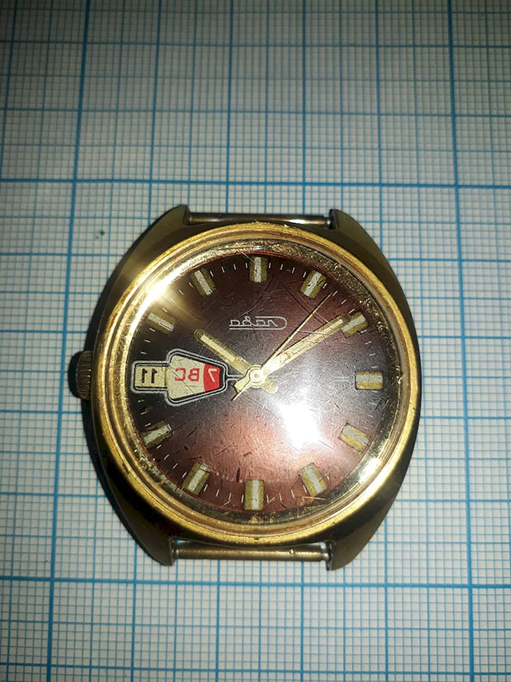 Часы Слава ау 10