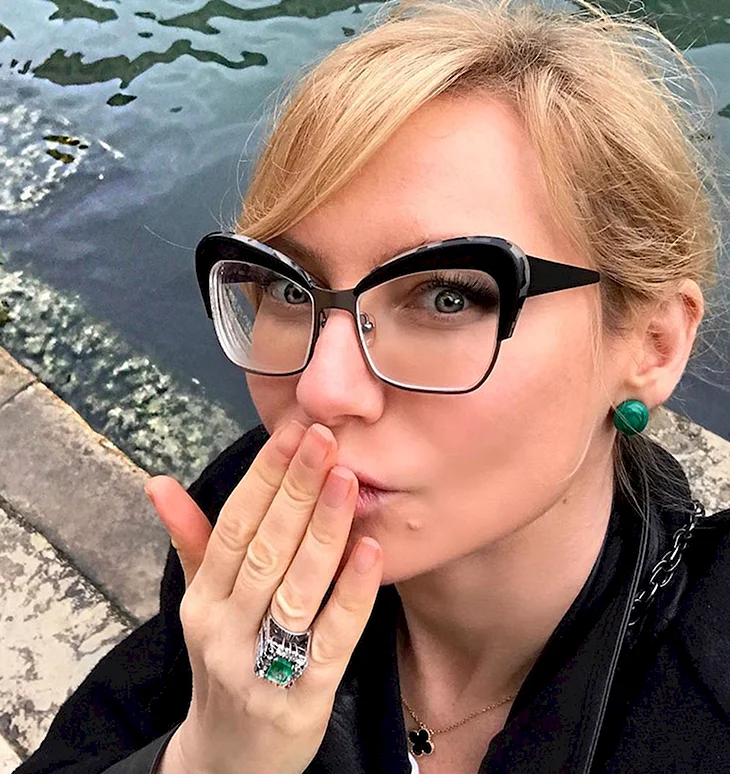 Эвелина Хромченко