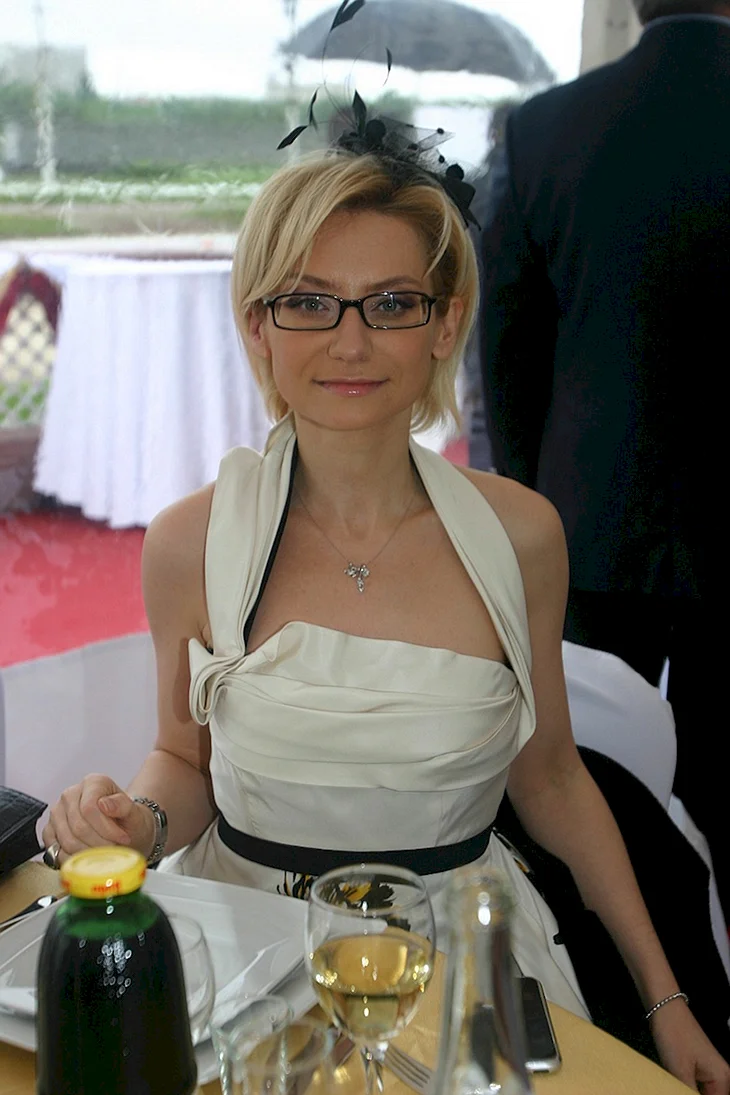 Эвелина Хромченко не родись красивой