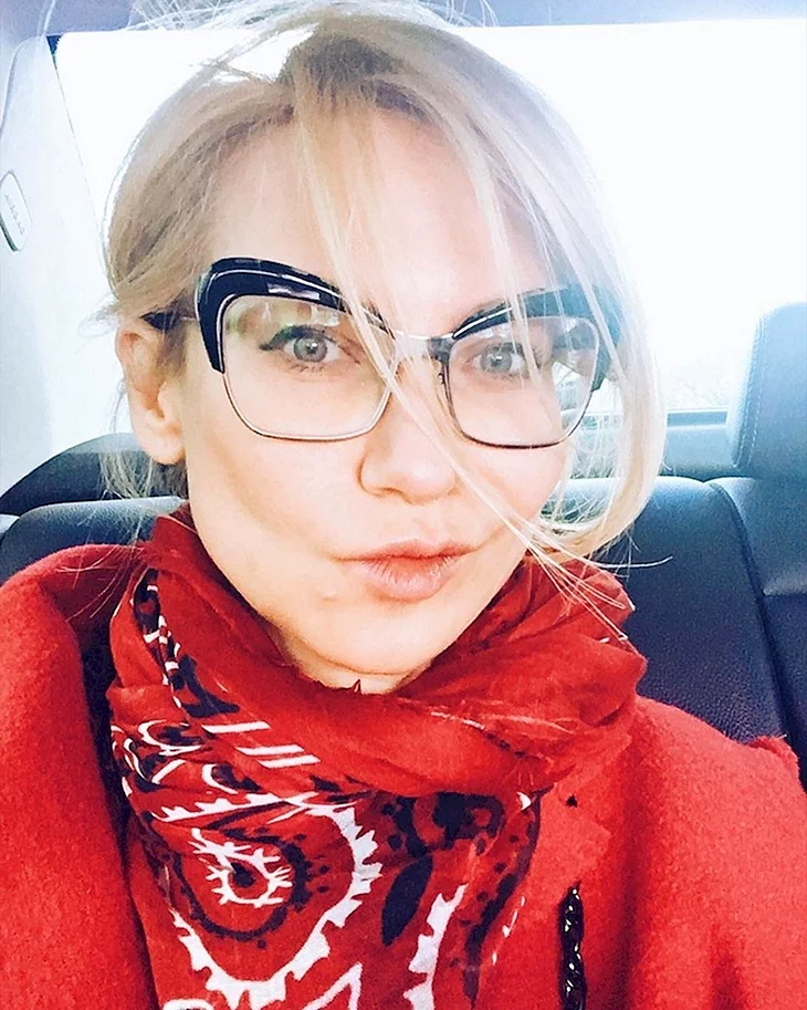 Эвелина Хромченко в молодости без грима