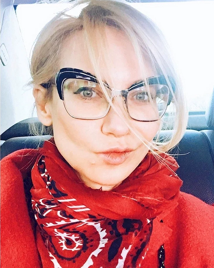 Эвелина Хромченко в молодости без грима