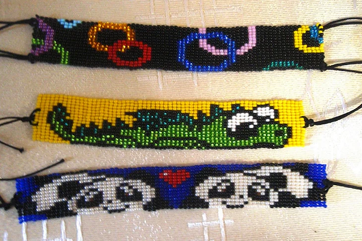 Фенечки из бисера