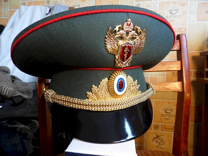 Фуражка судебных приставов 2021