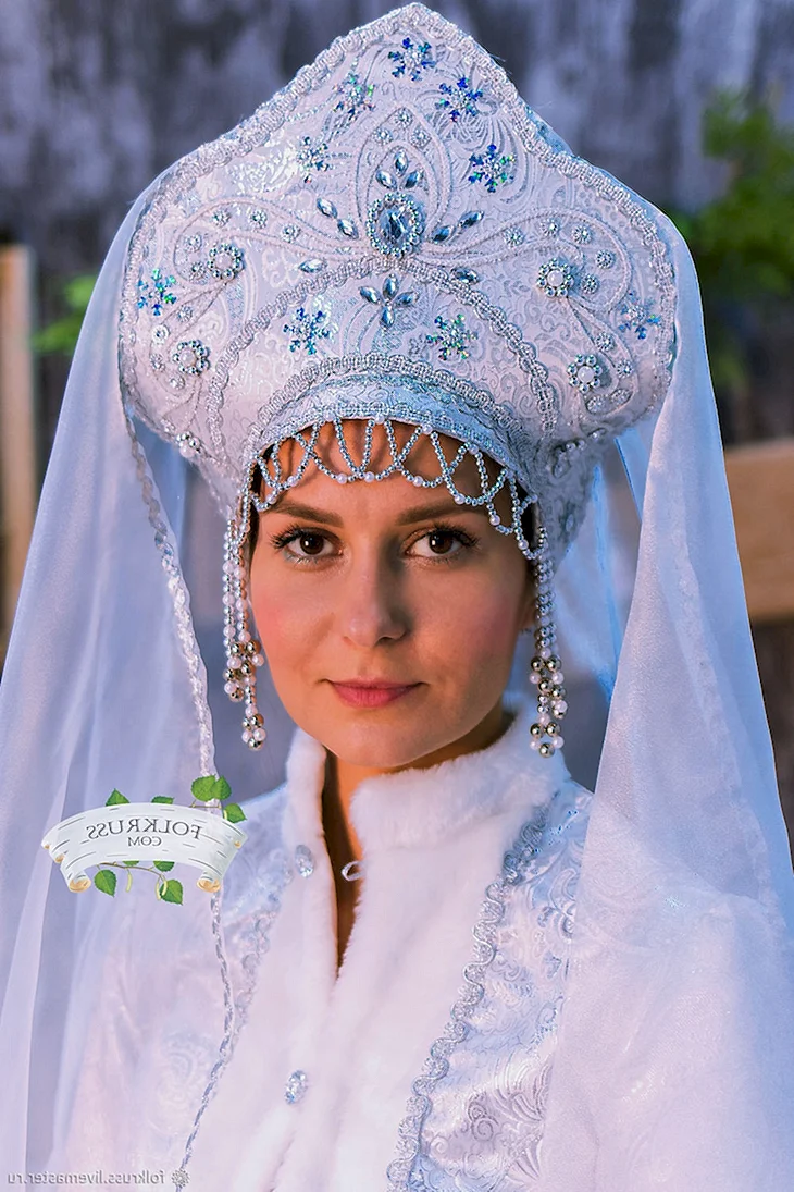 Кокошник Ольга