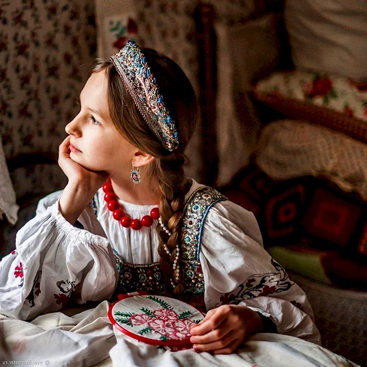 Кокошник с незабудками