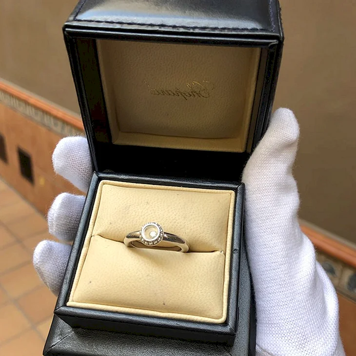 Коробочка колец Chopard