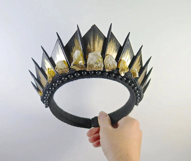 Корона из амонг АС