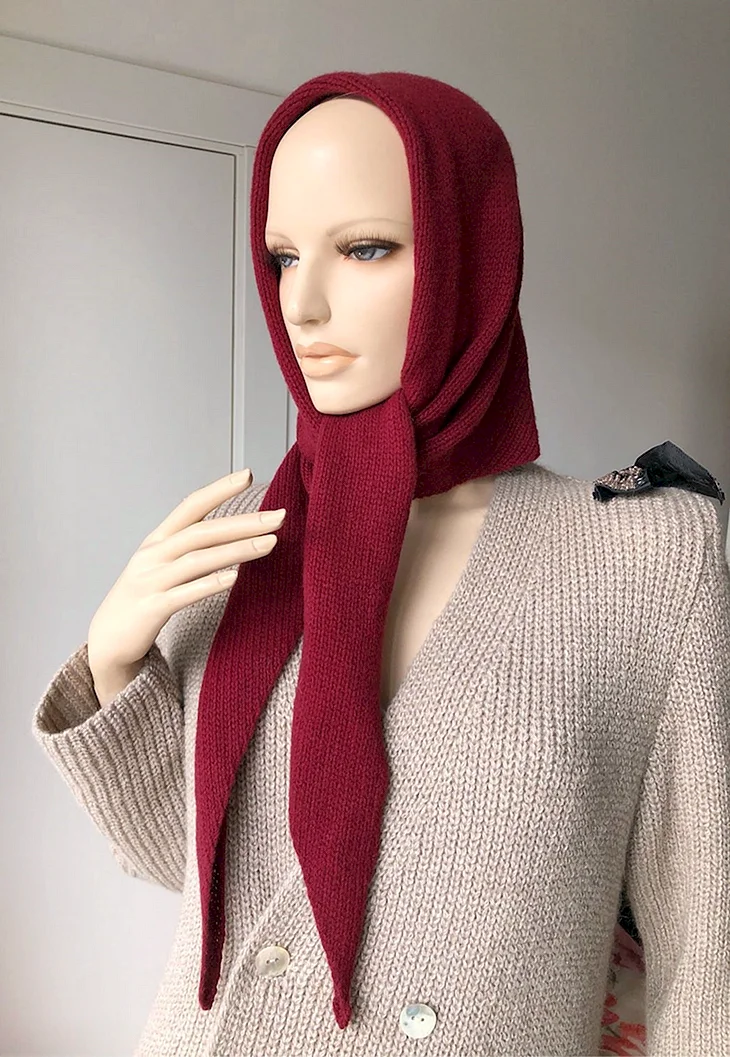 Косынка диор вязаная