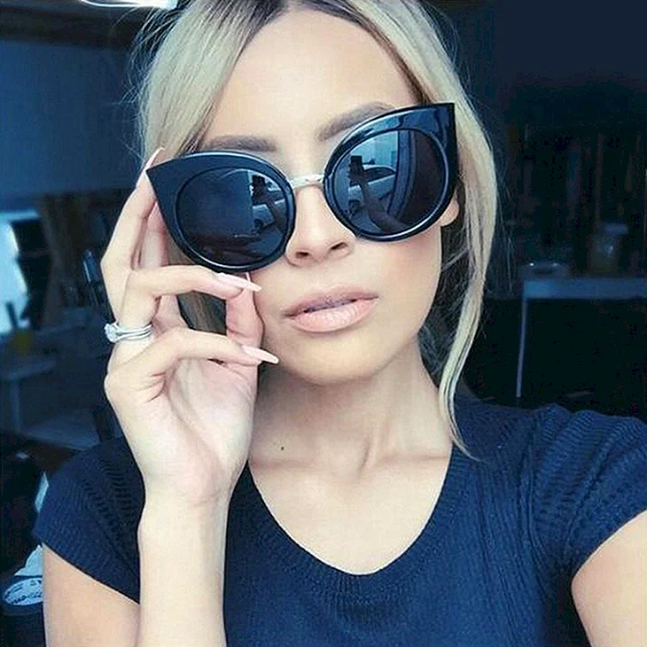 Красивые женские очки
