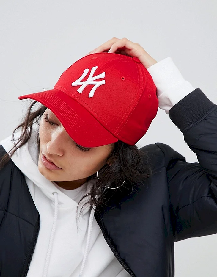 Красная кепка New era 9forty