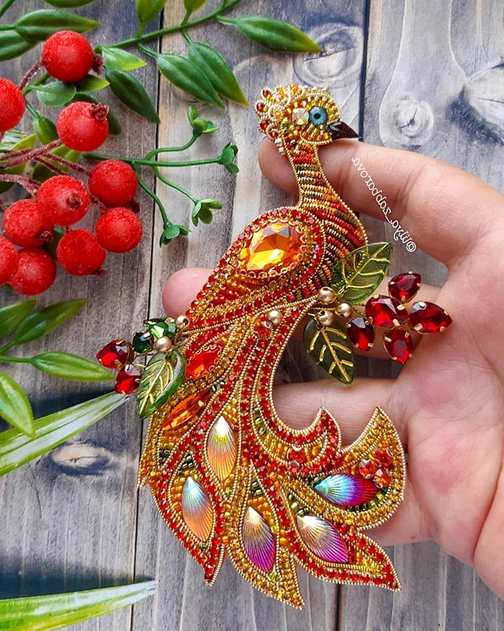 Лилия Заббарова брошь Жар птица