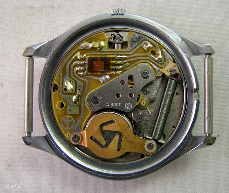 Механизм Слава кварц 3056а