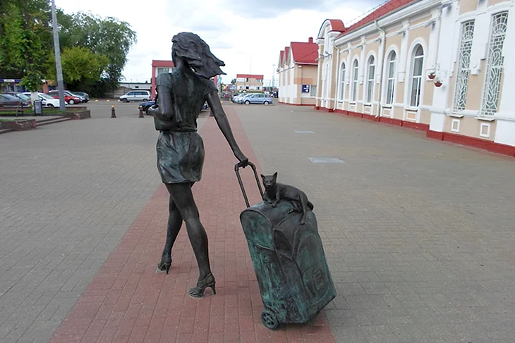 Молодечно памятник на вокзале