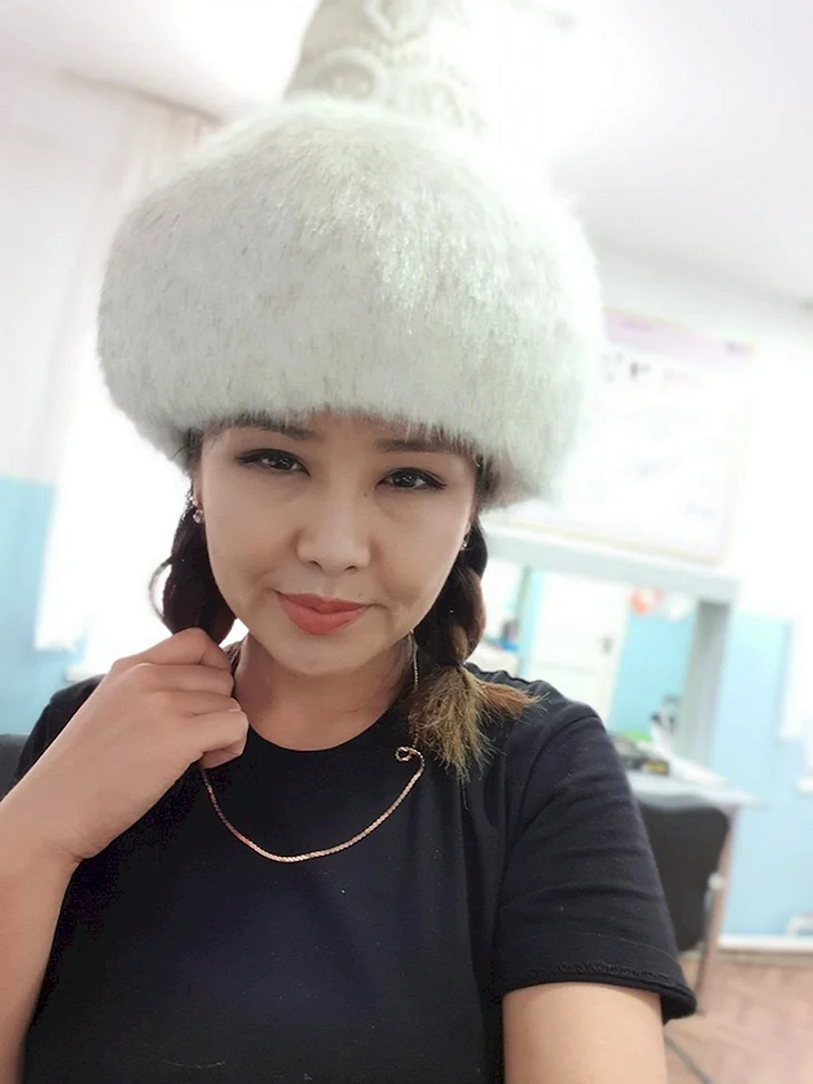Нац головной убор Киргизии