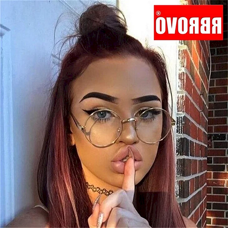 Очки прозрачные