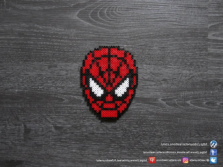 Perler Beads схемы человек паук
