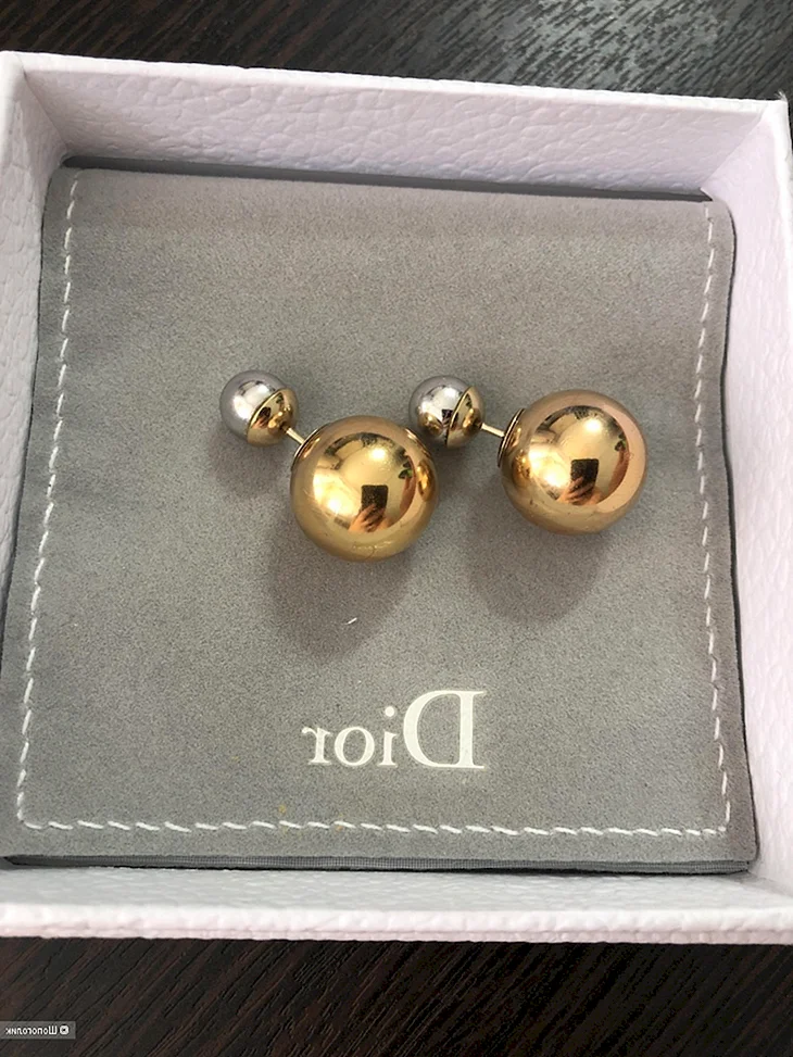 Пусеты Dior tribales