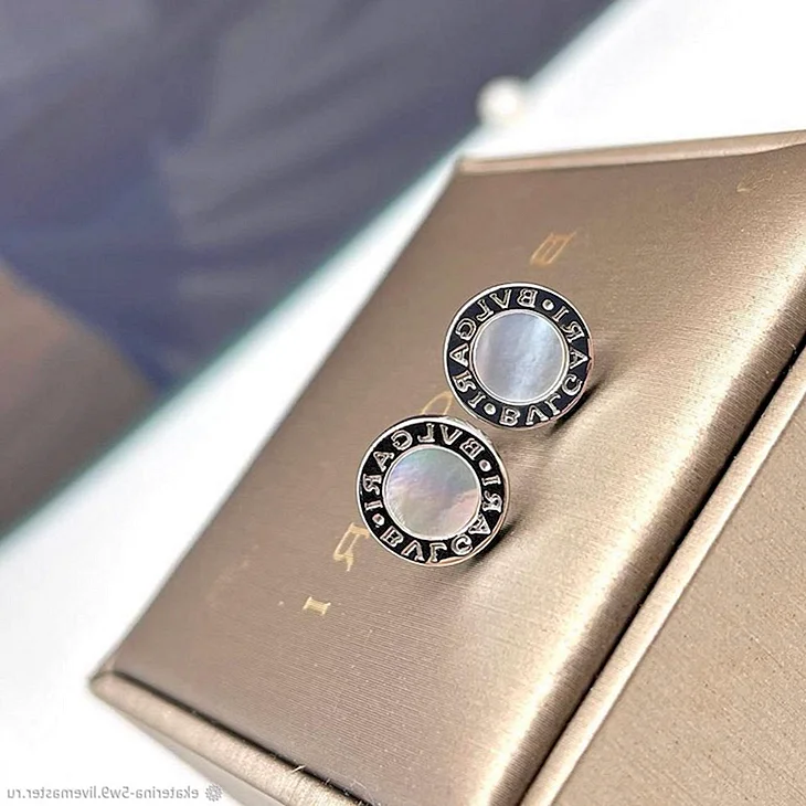 Пуссеты Bvlgari