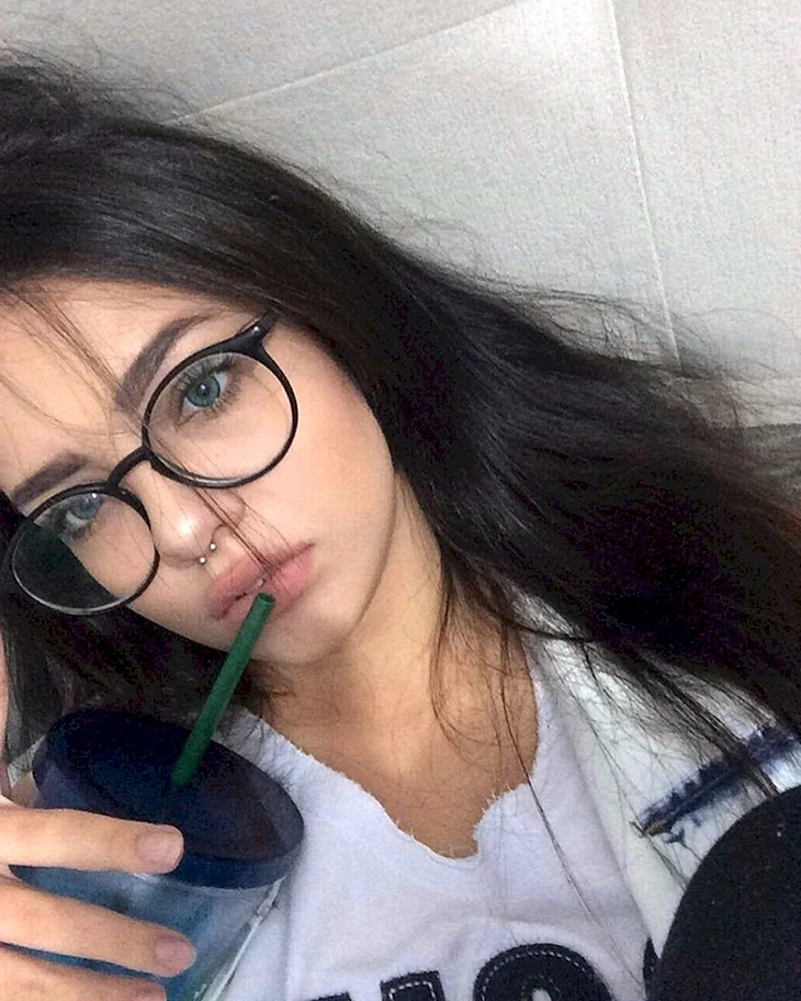 Рихтер Николь Вячеславовна