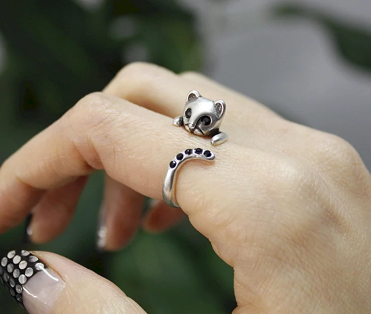 Серебряное кольцо кошка Кусь