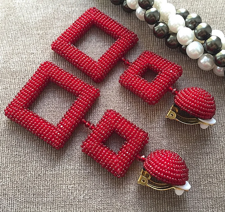 Серьги из стекляруса