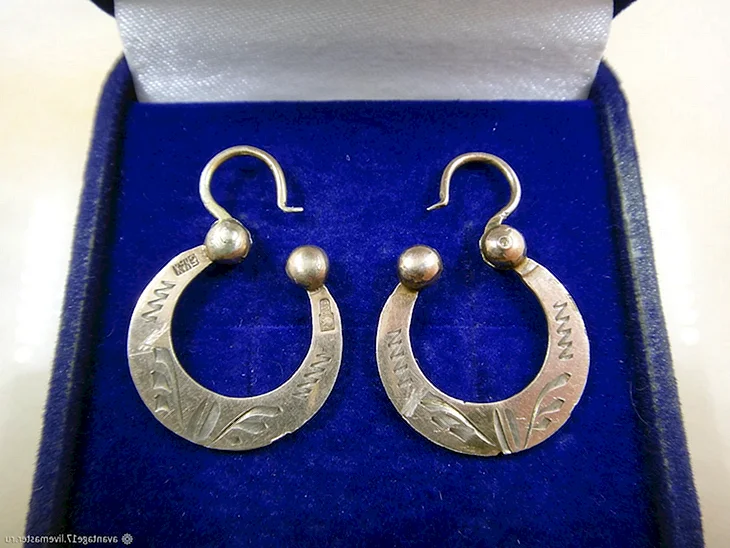 Серьги калачи серебро 875