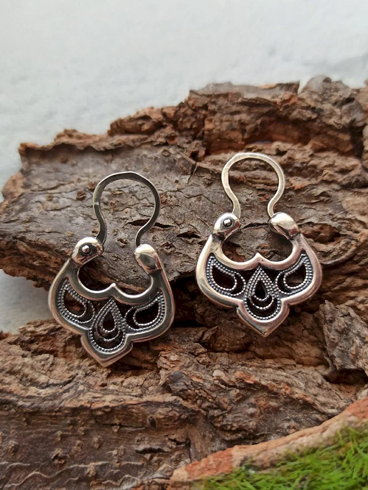 Серьги калачи серебро 925