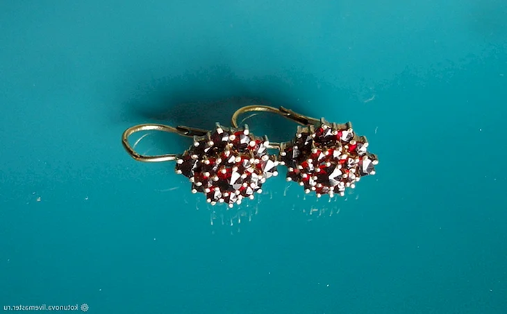 Серьги с чешским гранатом