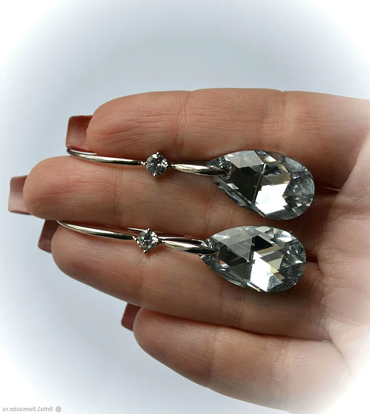 Серьги серебряные Swarovski 210079