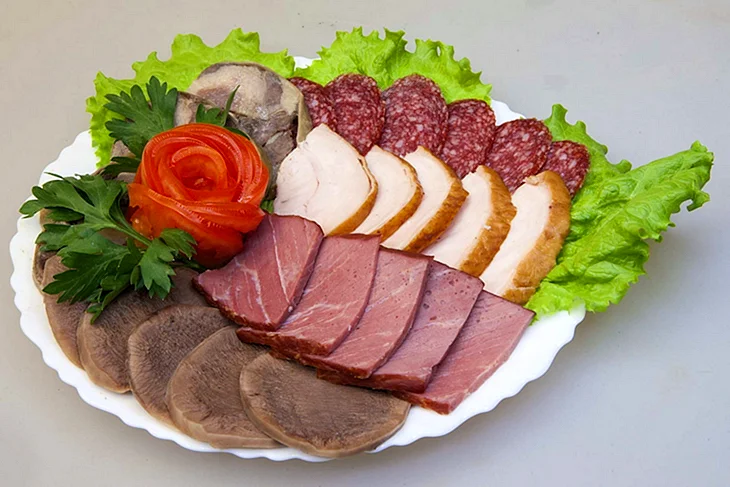 Сервелат карбонат мясное ассорти