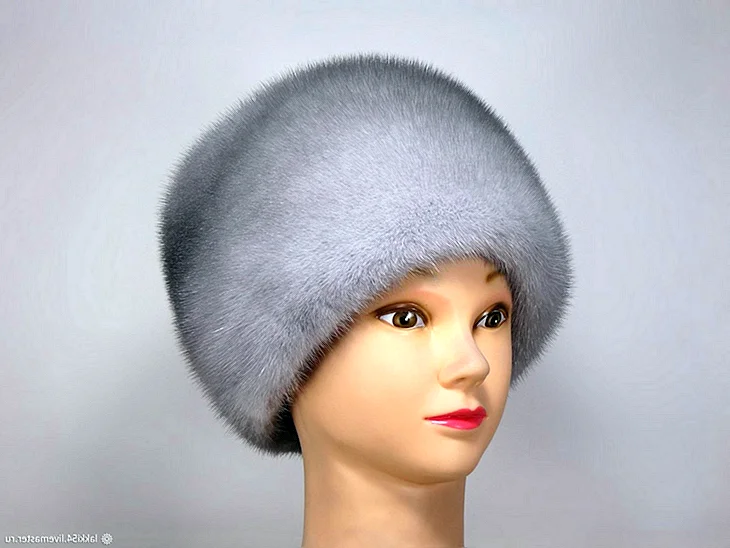 Шапка кубанка Max Mara