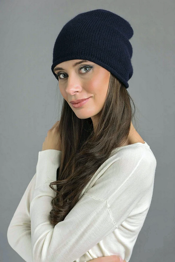 Шапка Slouchy Beanie