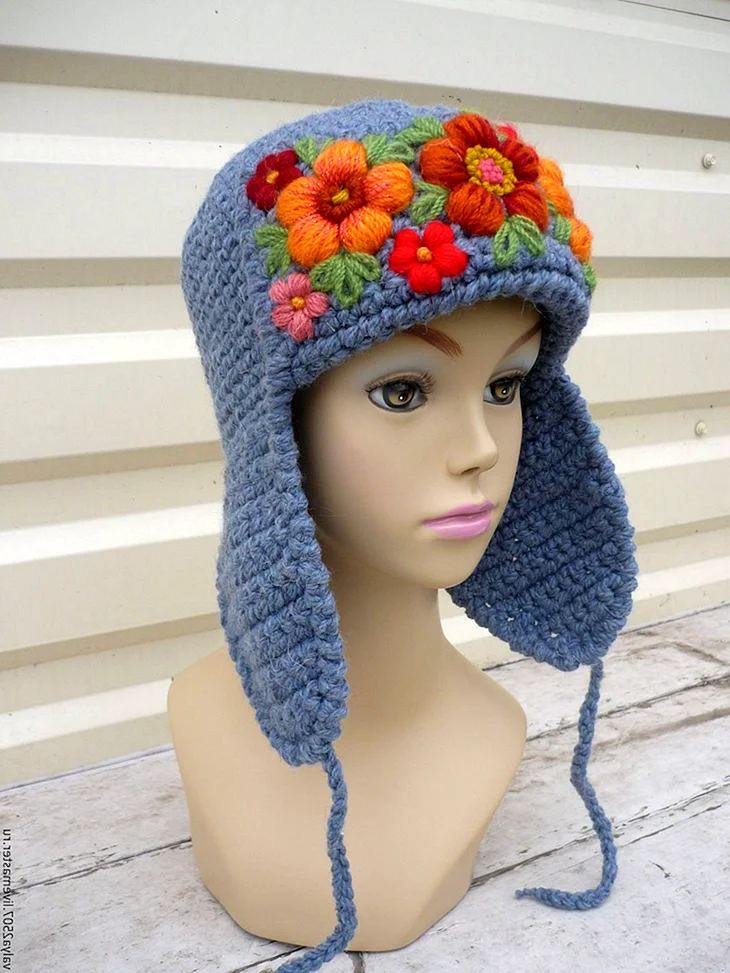 Шапка вязаная ушанка шлем женская la Vanda Knitwear