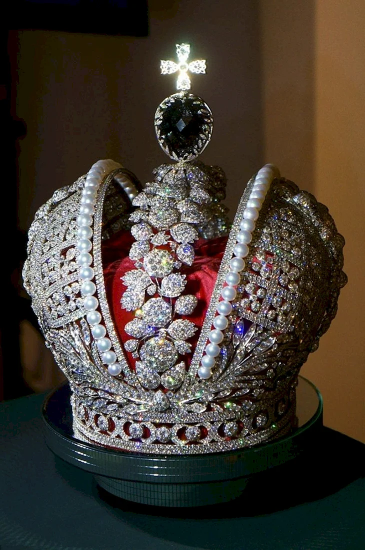 Шпинель в короне Российской империи