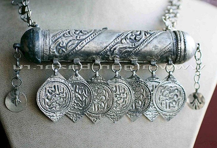 Старинные армянские украшения из серебра