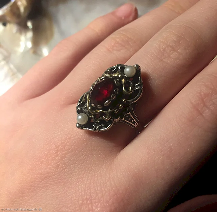 Старинные кольца