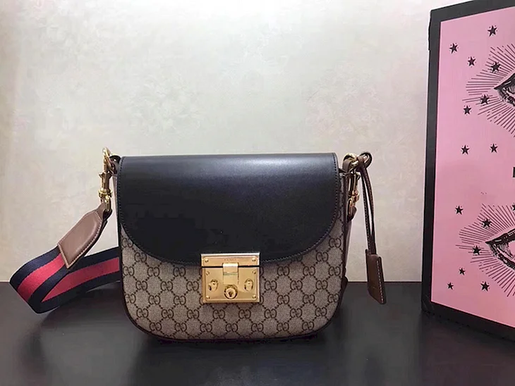 Сумка Gucci Signature Padlock