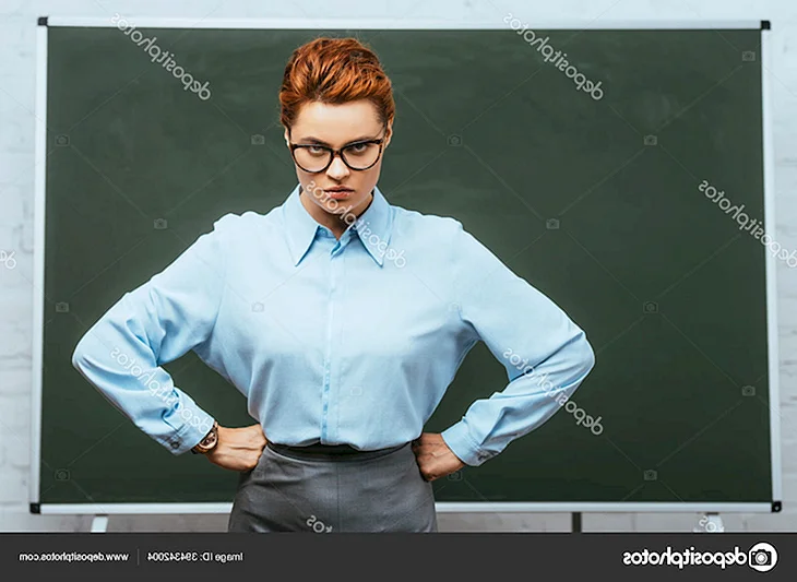 Учитель в очках