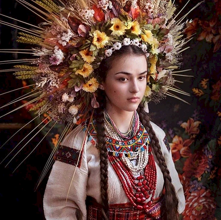 Украинка арт