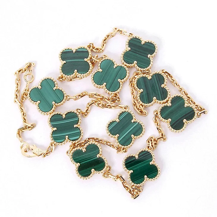 Van Cleef & Arpels Alhambra с малахитом