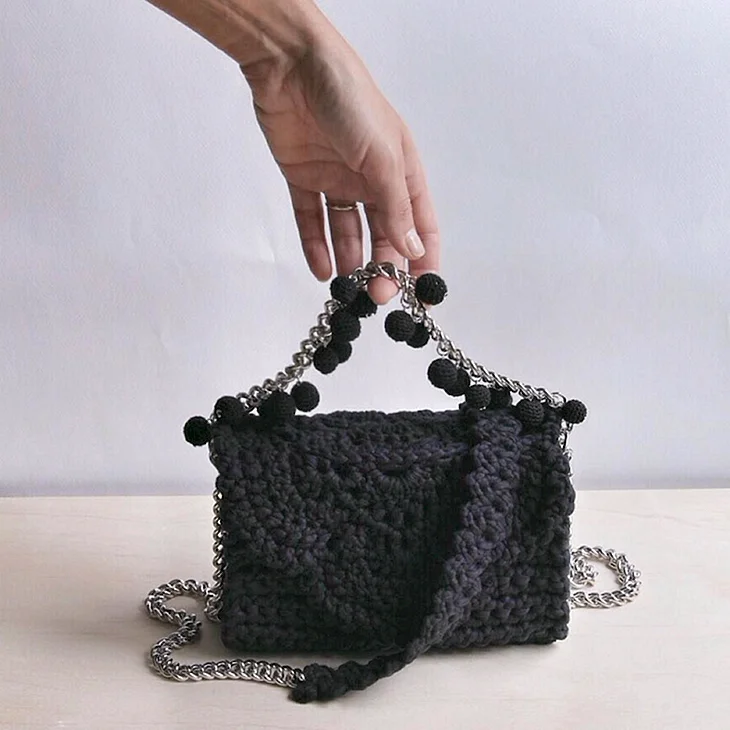 Вязаный клатч Chanel