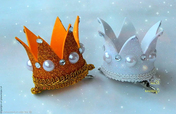 Заколка корона из фоамирана