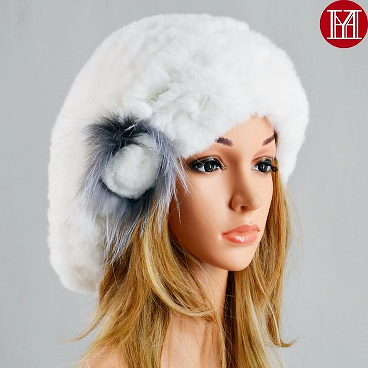 Зимние шапки женские из кролика