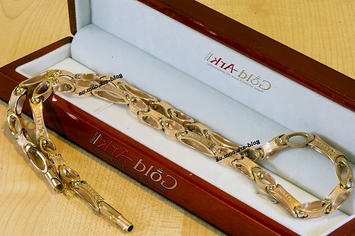 Золотая цепь Cartier