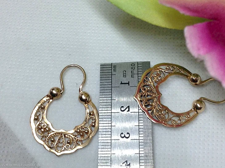 Золотые серьги калачи 585 пробы