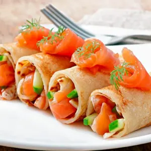 Блинчики с красной рыбой